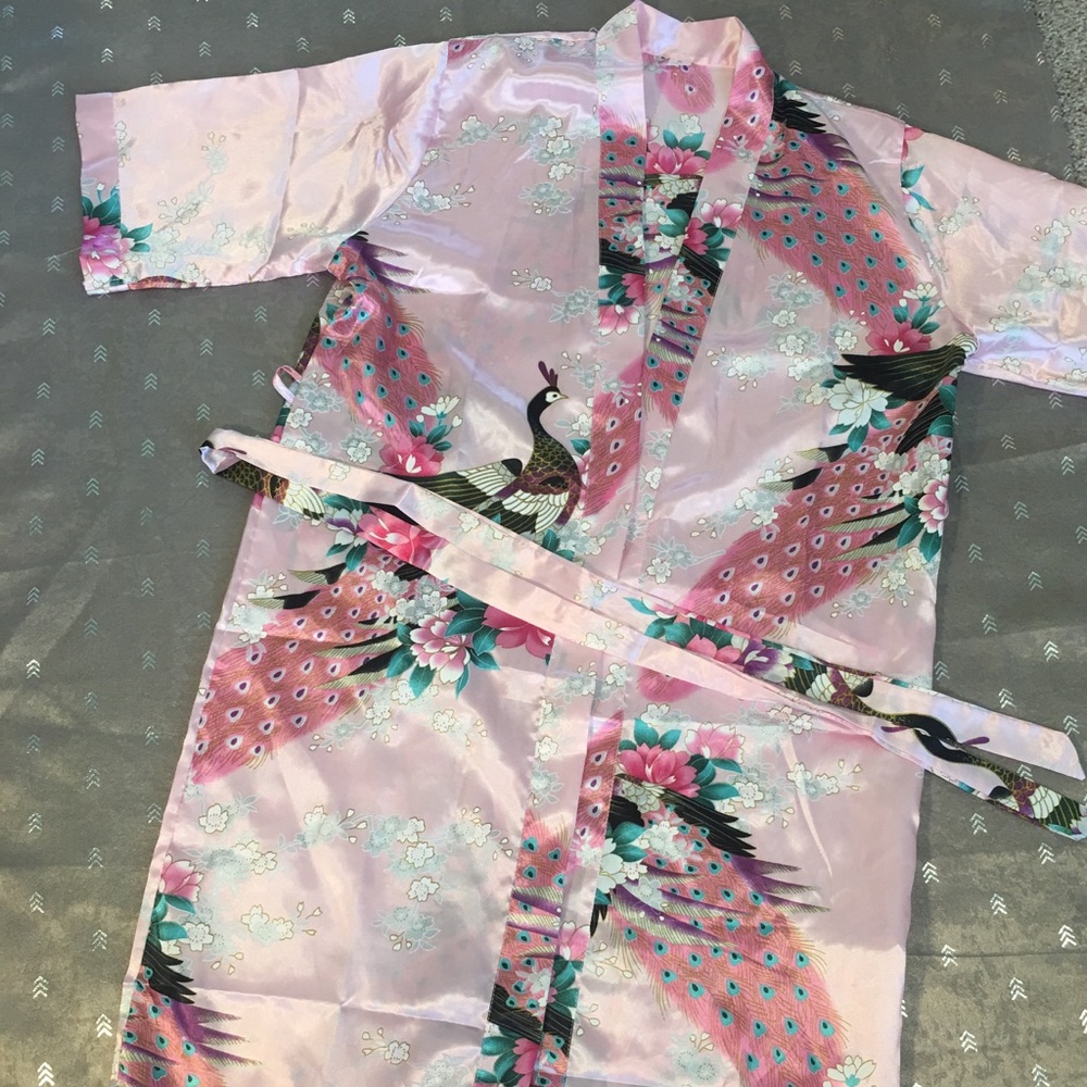 Cute Pink Robe With Oriental Peacock design